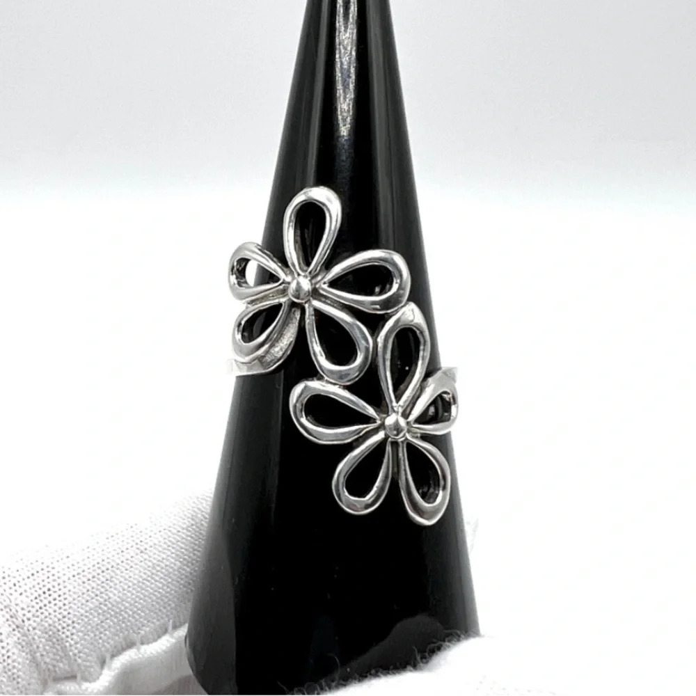 .925 Sterling Silver Double Flower Ring - Picture 1 of 17